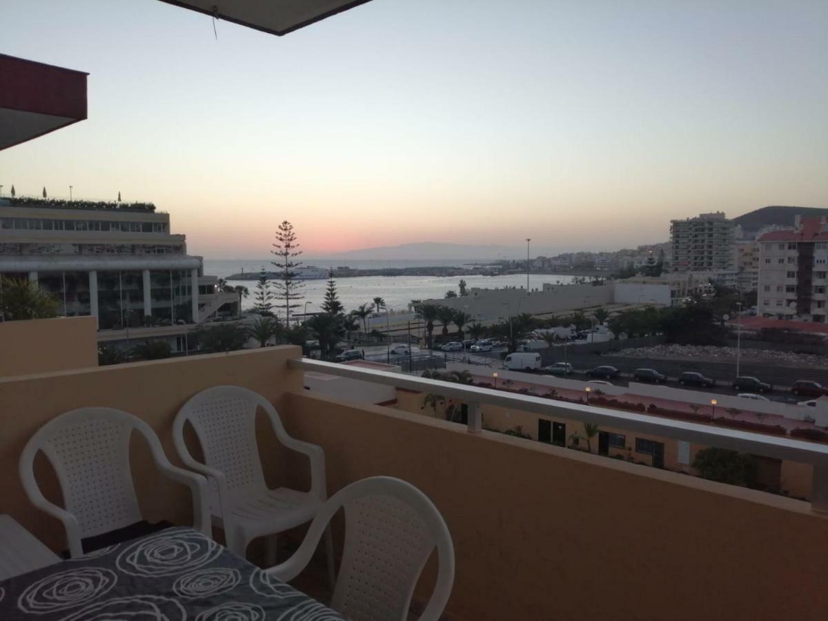 Newly Renovated Vistas Muelle De Los Cristianos Pier View Free Wifi Arona  Exteriör bild
